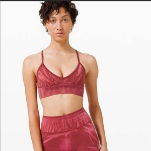 Lululemon ebb to street bra size 6